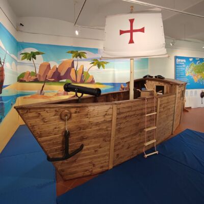 Výstava S letohrádkem kolem světa